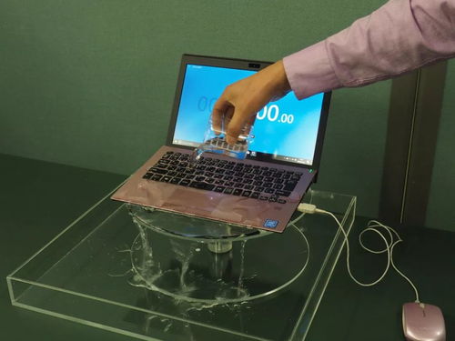 日系筆記本電腦生產工廠揭秘 從軟硬件研發到精密制造的全流程